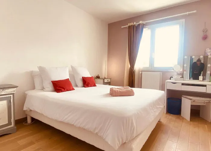 Bright And Unoverlooked