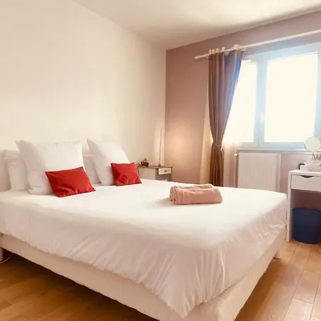 Apartman Bright And Unoverlooked